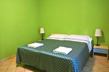 Romina 2* Roma
